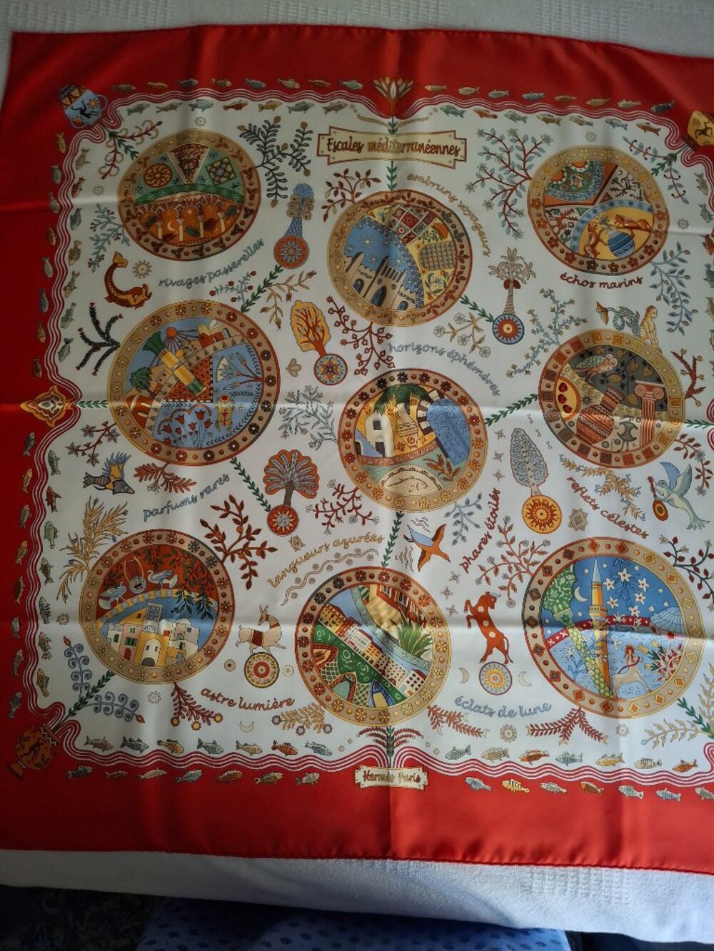 Hermes silk scarf w/box - Picture 4 of 5